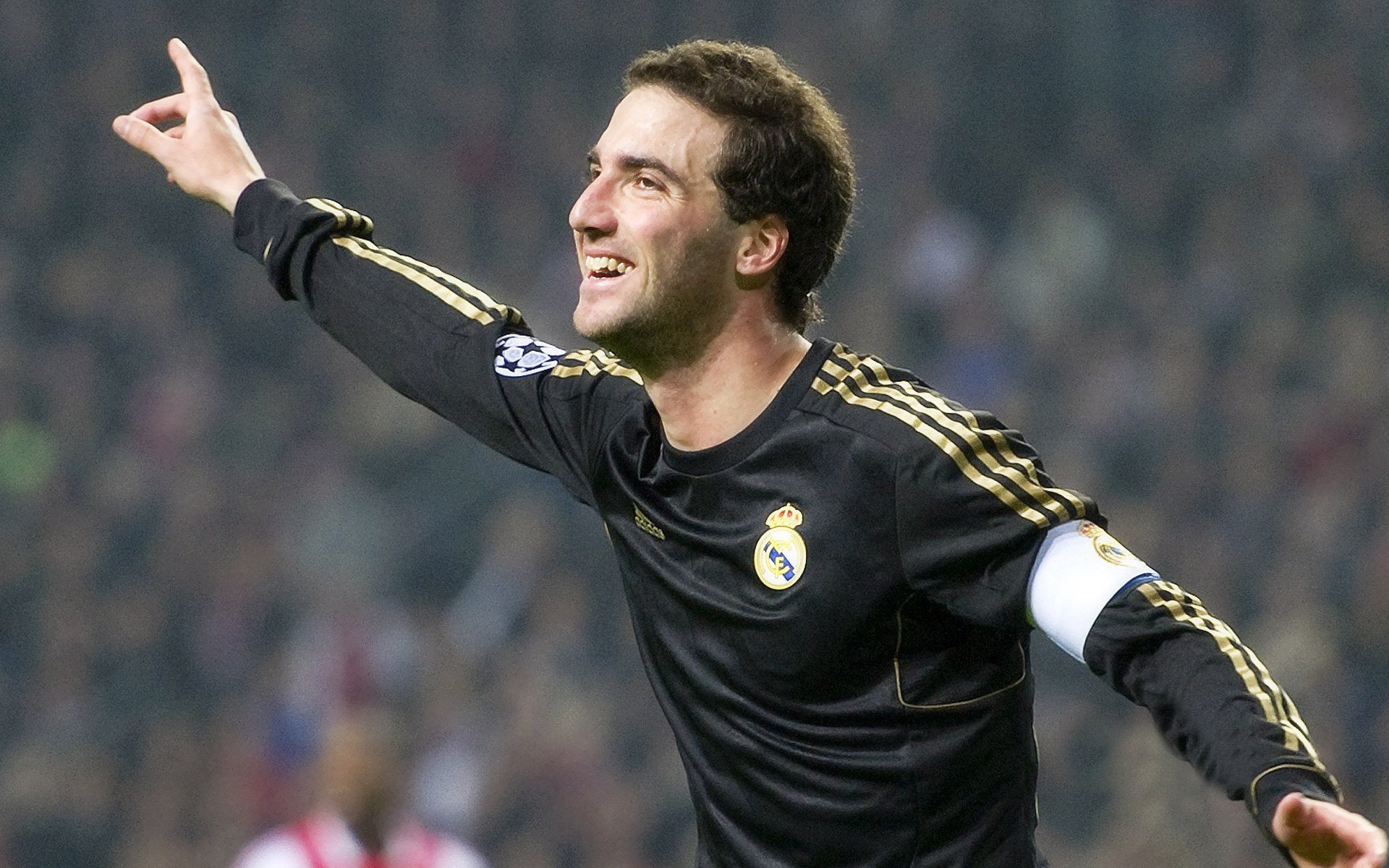 国际足联新规:越位判罚或将改变,足球越位判罚依据